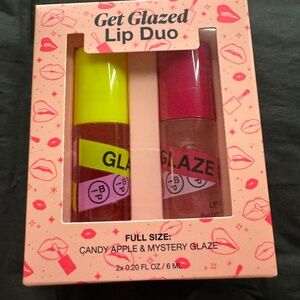 INNBEAUTY PROJECT  Get Glazed Lip Set